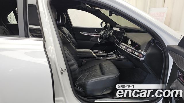 BMW 7 Series (G70) 740i xDrive M Sport 2025 — фото 15