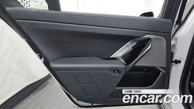 BMW 7 Series (G70) 740i xDrive M Sport 2025 — фото 31