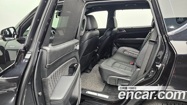 KG Mobility (SsangYong) Rexton Diesel 2.2 4WD The Black 2023 — фото 32