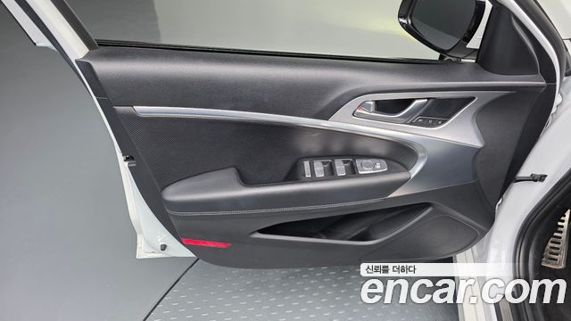 Genesis G70 3.3T Sport AWD Elite 2019 — фото 24