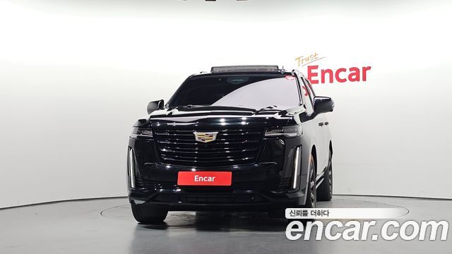 Cadillac Escalade (V) 6.2 Premium Luxury Platinum 2023 — фото 3