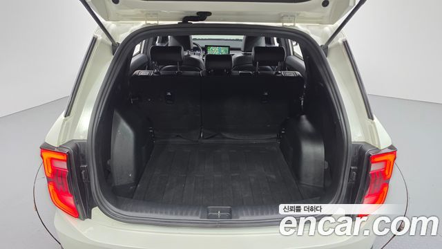 KG Mobility (SsangYong) Torres Gasoline 1.5 2WD T5 2023 — фото 20