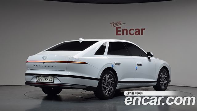 Hyundai Grandeur (GN7) 3.5 LPG 2WD Premium 2023 — фото 2