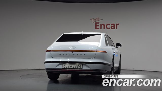 Hyundai Grandeur (GN7) 3.5 LPG 2WD Premium 2023 — фото 4