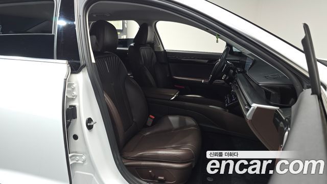 Hyundai Grandeur (GN7) 3.5 LPG 2WD Premium 2023 — фото 11