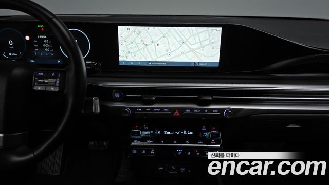Hyundai Grandeur (GN7) 3.5 LPG 2WD Premium 2023 — фото 14