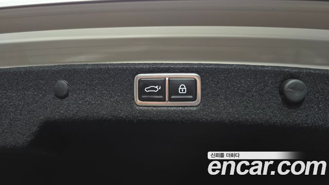 Hyundai Grandeur (GN7) 3.5 LPG 2WD Premium 2023 — фото 20
