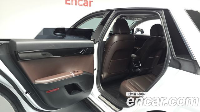Hyundai Grandeur (GN7) 3.5 LPG 2WD Premium 2023 — фото 26