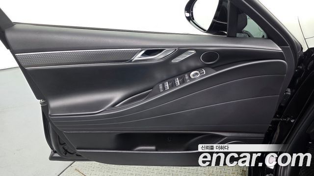 Genesis G80 (RG3) Gasoline 2.5 Turbo 2WD 2025 — фото 24