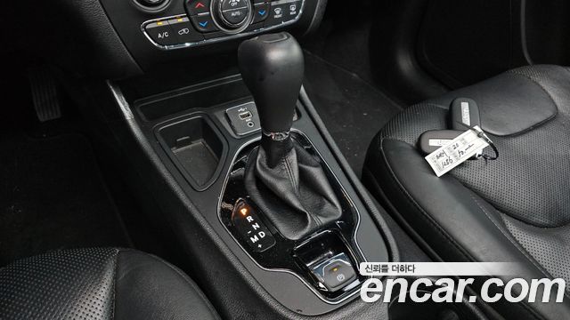Jeep Cherokee (KL) 2.4 Limited 2WD 2020 — фото 9