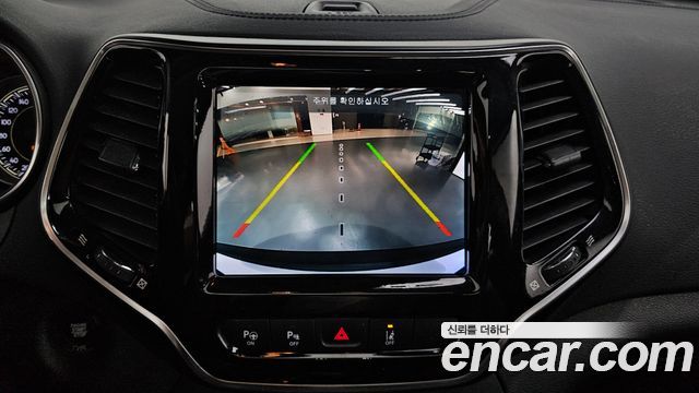Jeep Cherokee (KL) 2.4 Limited 2WD 2020 — фото 15