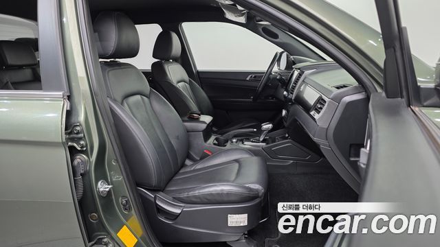 KG Mobility (SsangYong) Rexton Sports Khan Diesel 2.2 4WD Prestige 2022 — фото 11