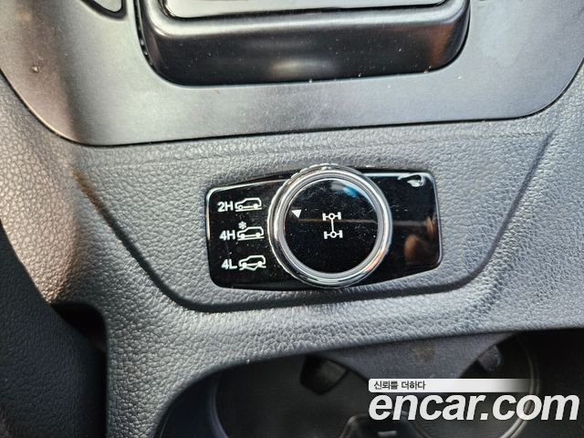 KG Mobility (SsangYong) Rexton Sports Khan Diesel 2.2 4WD Dynamic Edition (5-Link) 2020 — фото 10