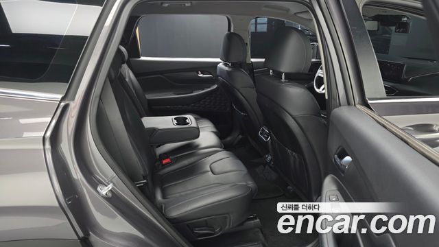 Hyundai Santa Fe Gasoline 2.5T 2WD Exclusive 2022 — фото 11