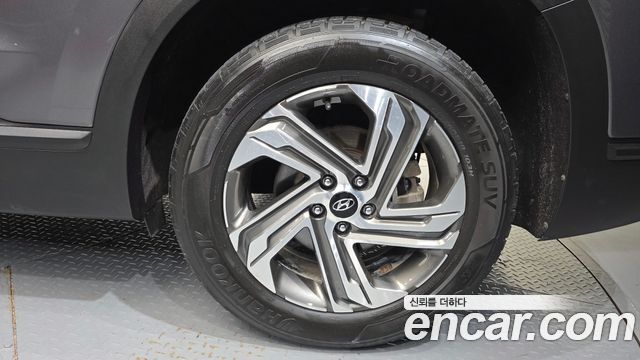 Hyundai Santa Fe Gasoline 2.5T 2WD Exclusive 2022 — фото 21