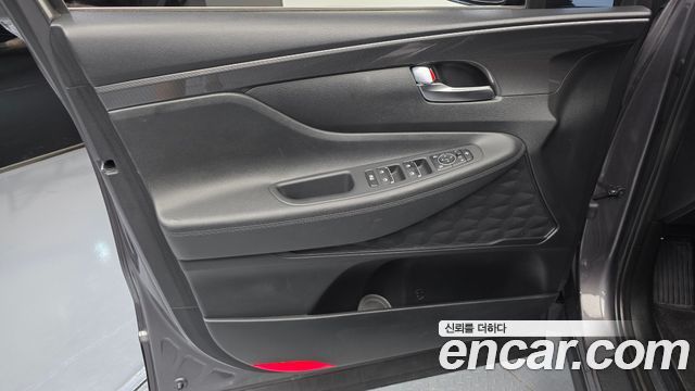 Hyundai Santa Fe Gasoline 2.5T 2WD Exclusive 2022 — фото 24