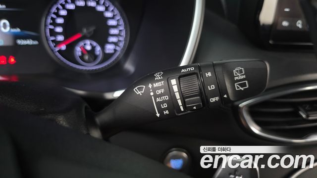 Hyundai Santa Fe Gasoline 2.5T 2WD Exclusive 2022 — фото 27