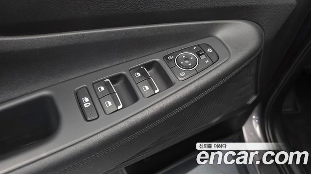 Hyundai Santa Fe Gasoline 2.5T 2WD Exclusive 2022 — фото 29