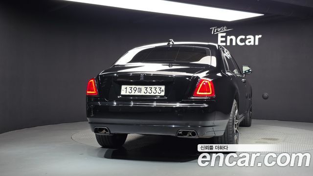 Rolls-Royce Ghost 6.6 EWB V12 2019 — фото 4