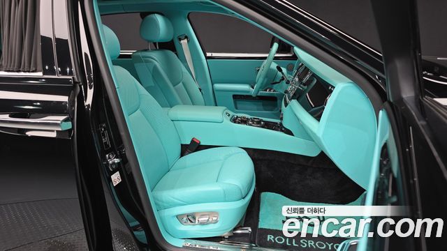 Rolls-Royce Ghost 6.6 EWB V12 2019 — фото 15