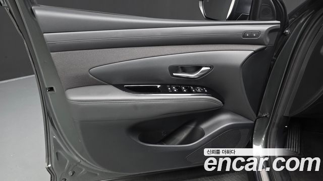 Hyundai Tucson (NX4) Gasoline 1.6 Turbo 2WD Inspiration 2024 — фото 30