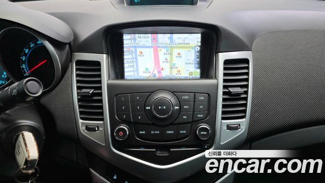 Chevrolet Cruze 1.6 LT 2012 — фото 15