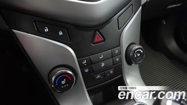 Chevrolet Cruze 1.6 LT 2012 — фото 16
