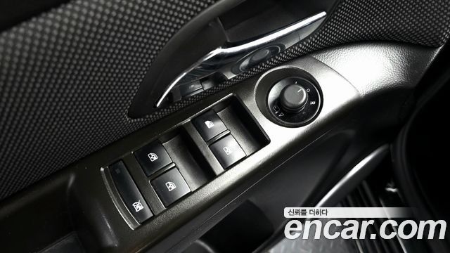 Chevrolet Cruze 1.6 LT 2012 — фото 18