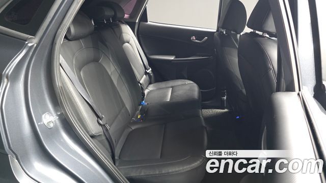 Hyundai Kona Gasoline 1.6 Turbo 2WD Modern 2021 — фото 12