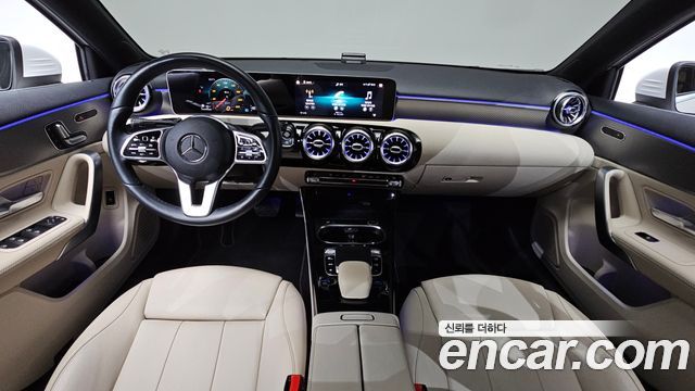 Mercedes-Benz A-Class (W177) A220 Sedan 2020 — фото 7
