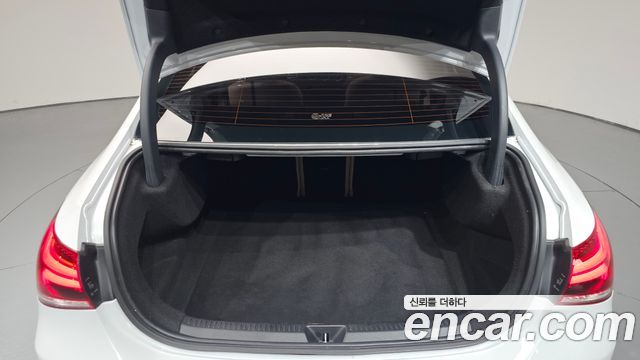Mercedes-Benz A-Class (W177) A220 Sedan 2020 — фото 20