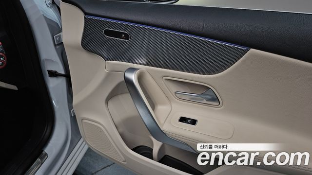Mercedes-Benz A-Class (W177) A220 Sedan 2020 — фото 24