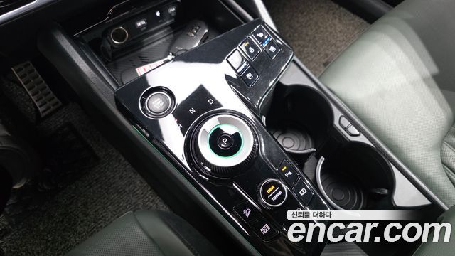 Kia Sportage Hybrid (V) 30Th Edition 4WD 2024 — фото 9