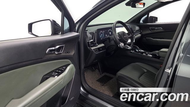 Kia Sportage Hybrid (V) 30Th Edition 4WD 2024 — фото 10
