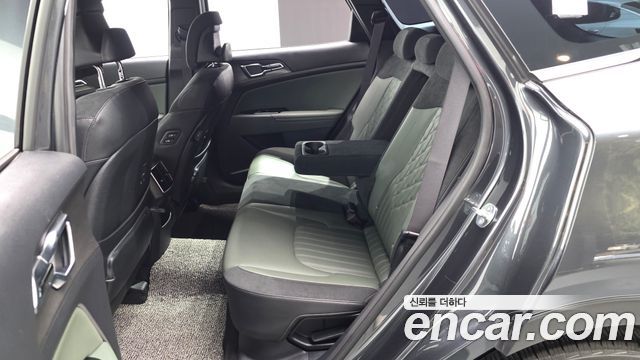 Kia Sportage Hybrid (V) 30Th Edition 4WD 2024 — фото 12