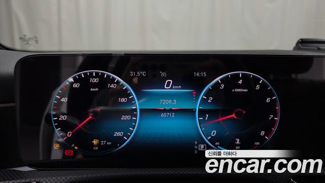 Mercedes-Benz A-Class (W177) A220 Sedan 2021 — фото 8