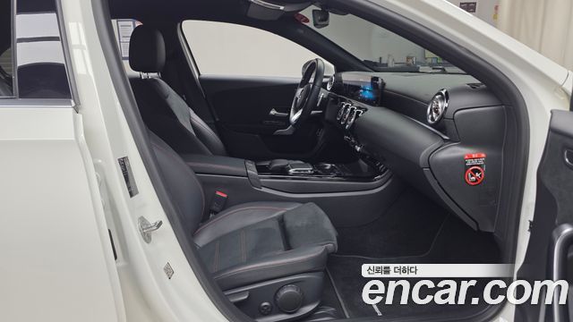 Mercedes-Benz A-Class (W177) A220 Sedan 2021 — фото 11