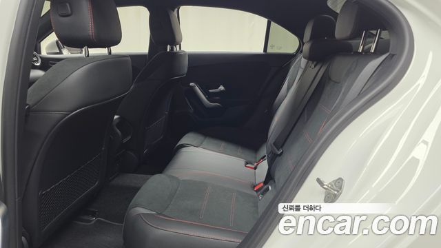 Mercedes-Benz A-Class (W177) A220 Sedan 2021 — фото 12