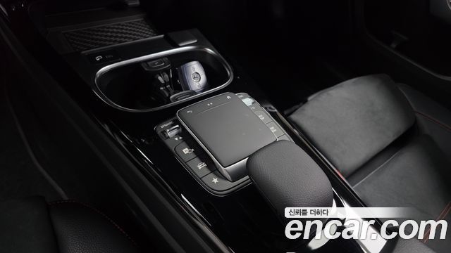 Mercedes-Benz A-Class (W177) A220 Sedan 2021 — фото 18