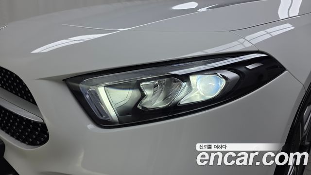 Mercedes-Benz A-Class (W177) A220 Sedan 2021 — фото 22