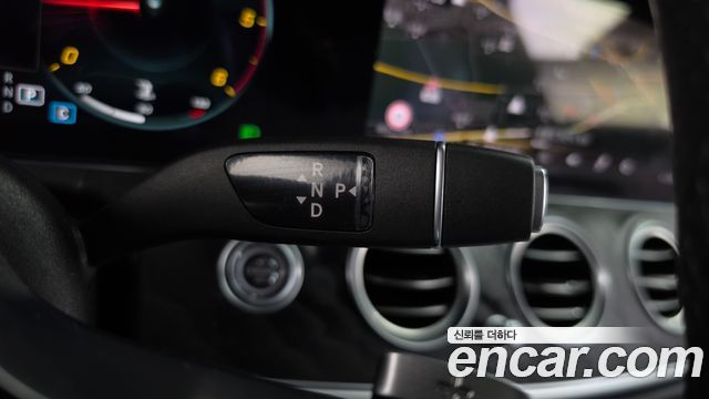 Mercedes-Benz E-Class (W213) E220d 4MATIC AMG Line 2021 — фото 9
