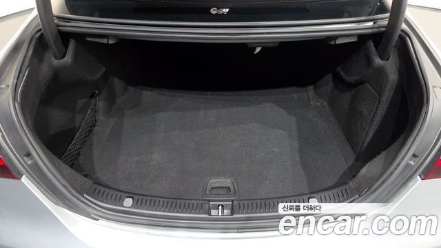 Mercedes-Benz E-Class (W213) E220d 4MATIC AMG Line 2021 — фото 15