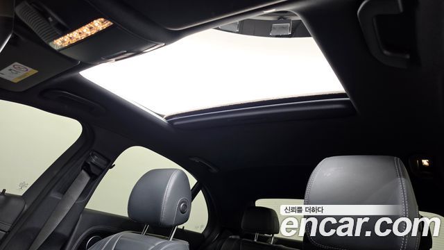 Mercedes-Benz E-Class (W213) E220d 4MATIC AMG Line 2021 — фото 31