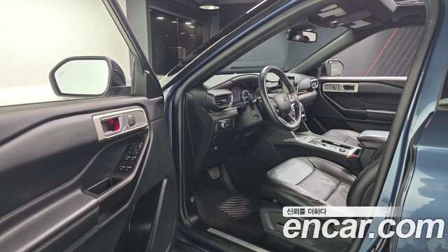 Ford Explorer (VI) 2.3 LimIted 4WD 2020 — фото 10