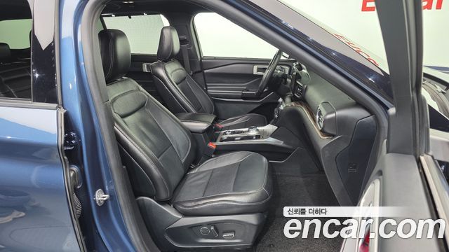 Ford Explorer (VI) 2.3 LimIted 4WD 2020 — фото 11