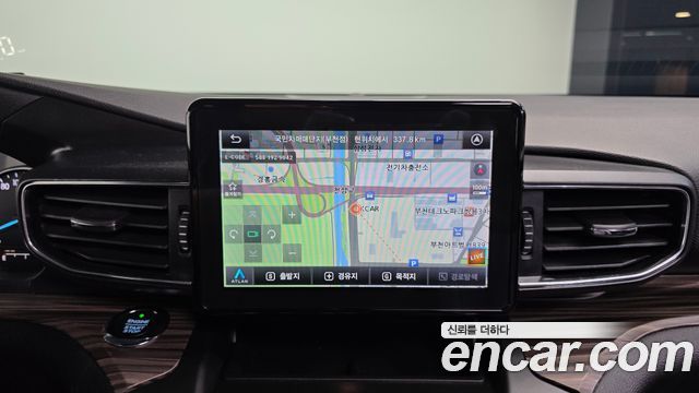 Ford Explorer (VI) 2.3 LimIted 4WD 2020 — фото 16