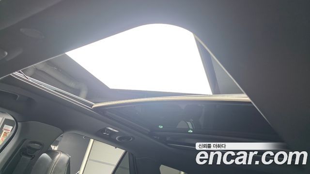 Ford Explorer (VI) 2.3 LimIted 4WD 2020 — фото 17