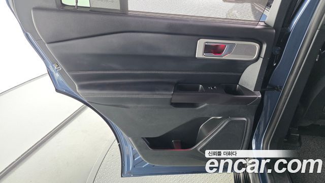 Ford Explorer (VI) 2.3 LimIted 4WD 2020 — фото 25