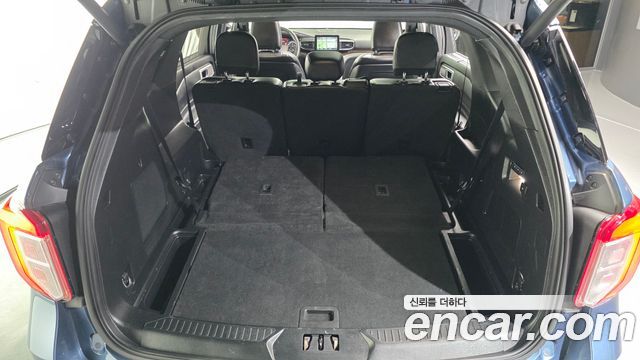Ford Explorer (VI) 2.3 LimIted 4WD 2020 — фото 30