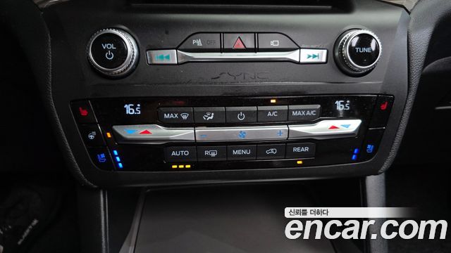 Ford Explorer (VI) 2.3 LimIted 4WD 2020 — фото 33